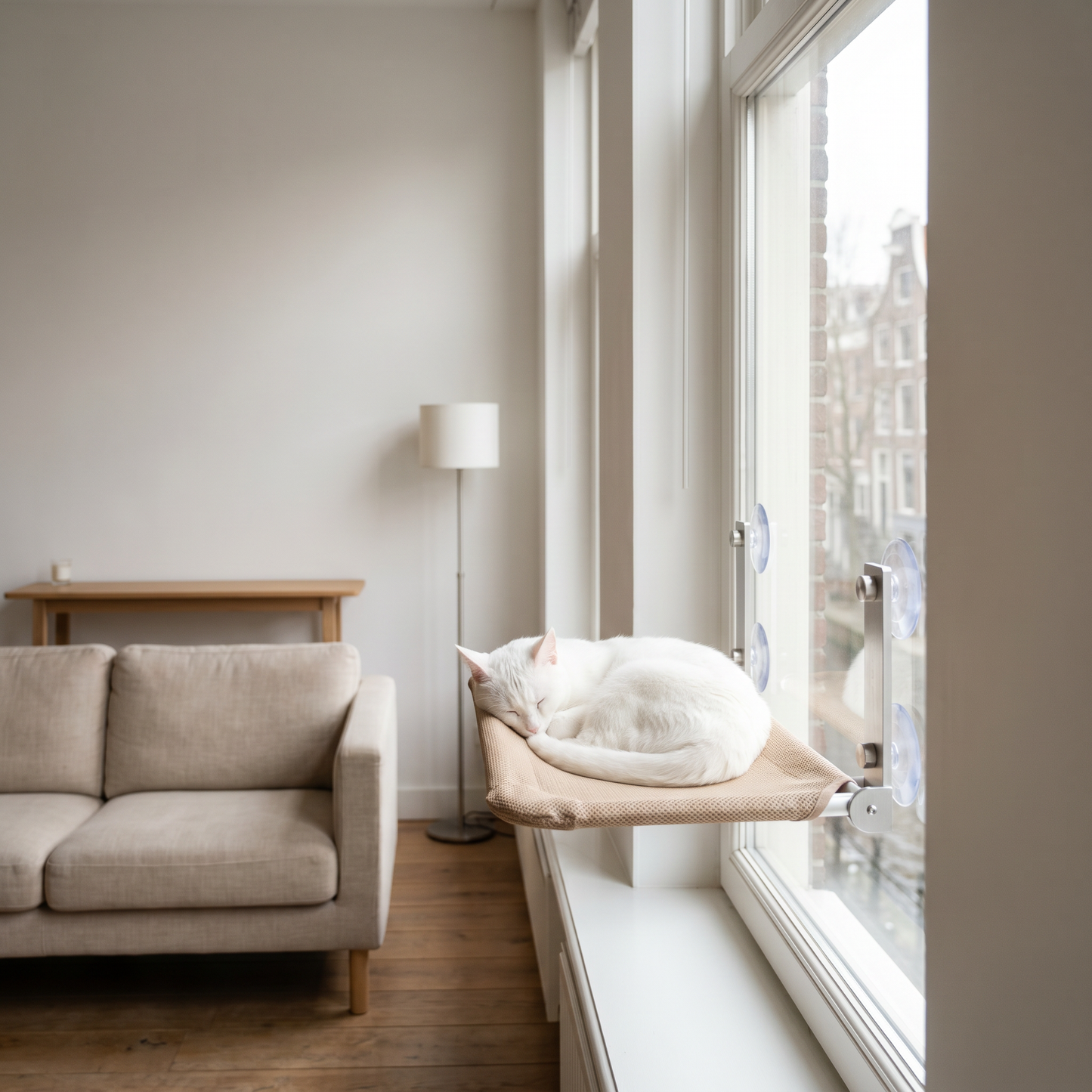 SkyView™ — Window Hammock for Indoor Cats