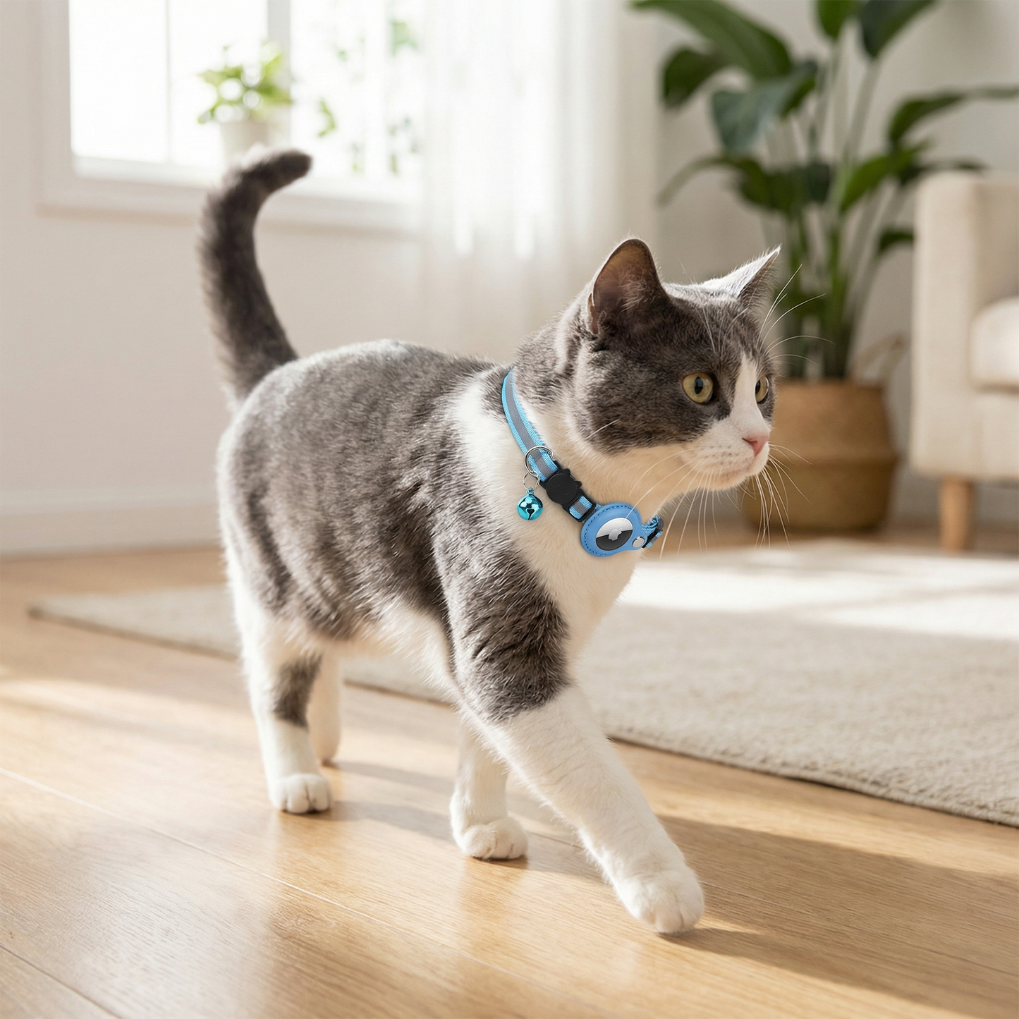 SafeReturn Reflective AirTag Holder Cat Collar