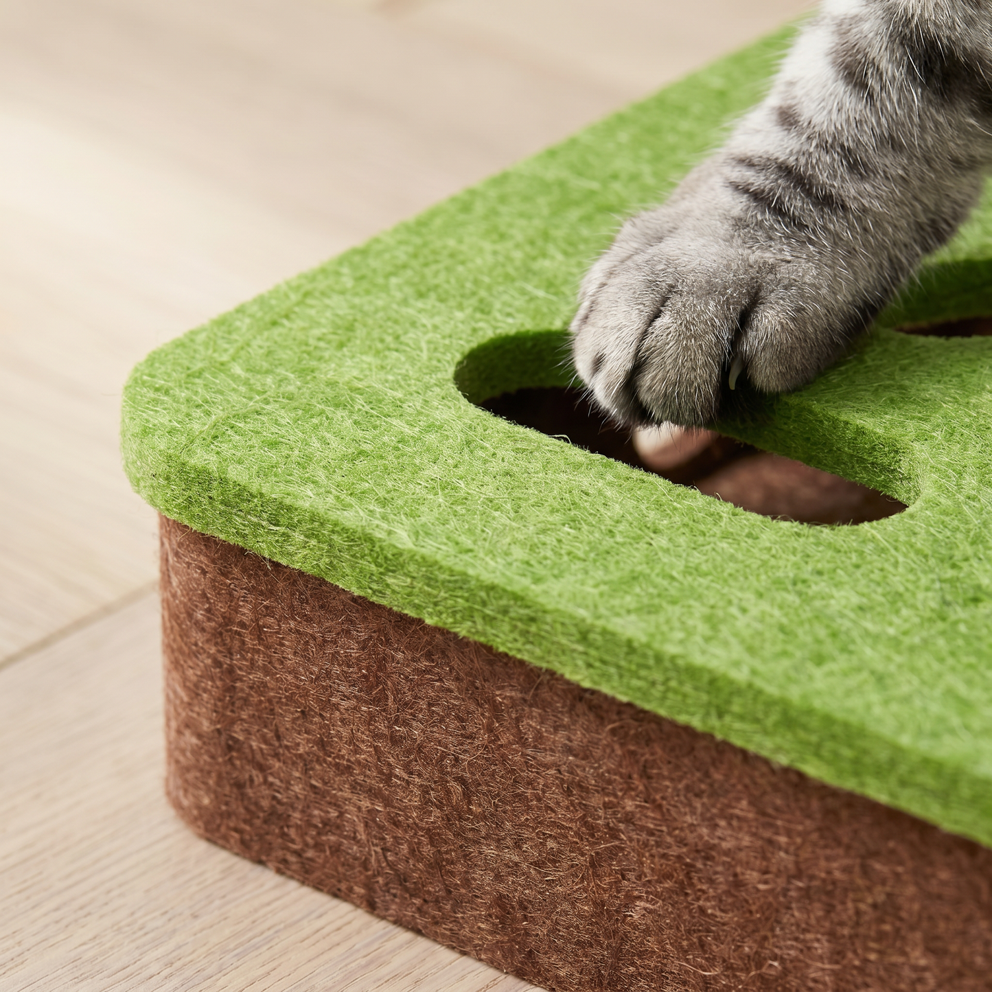 LURRA™ – Hunting Maze for Indoor Cats