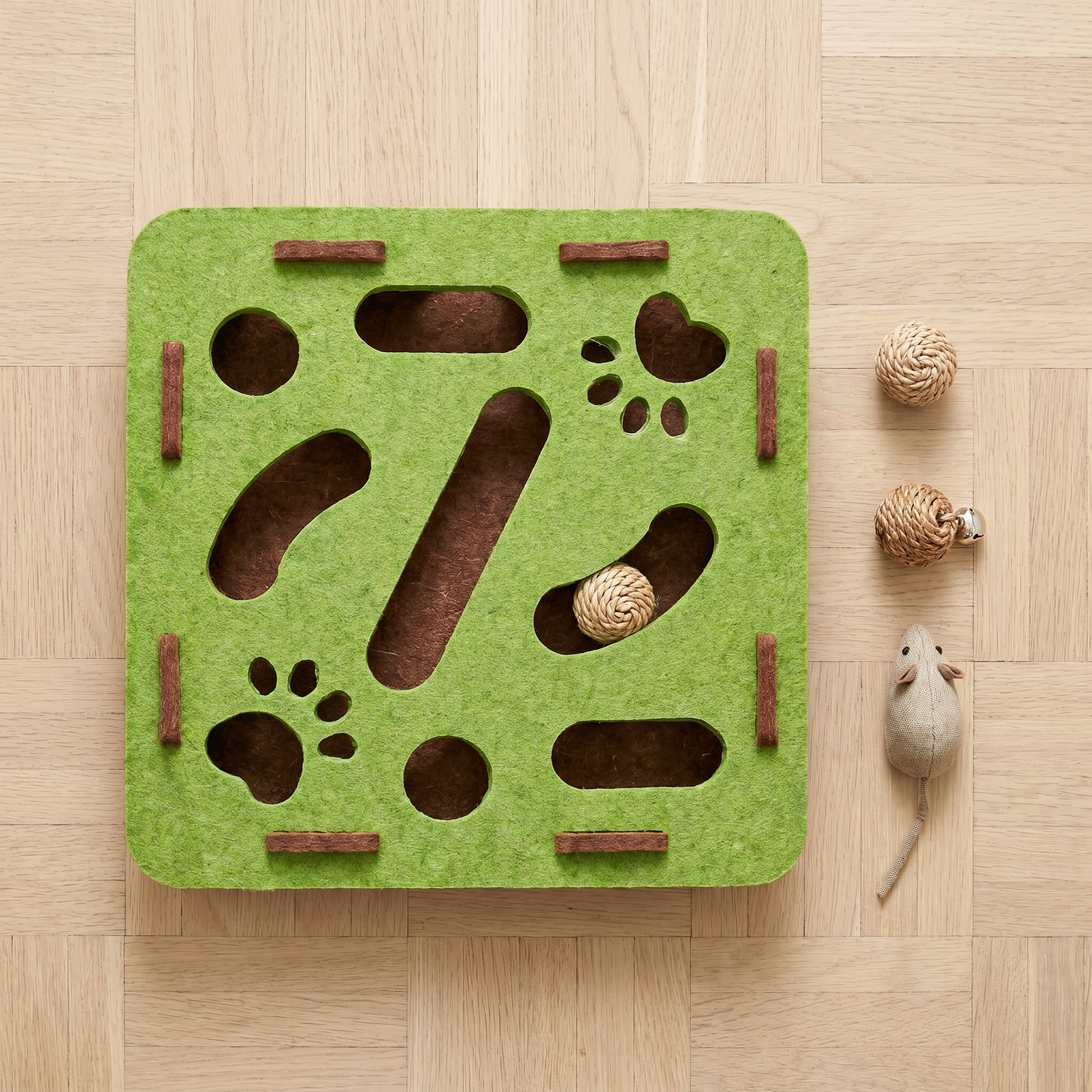 LURRA™ – Hunting Maze for Indoor Cats